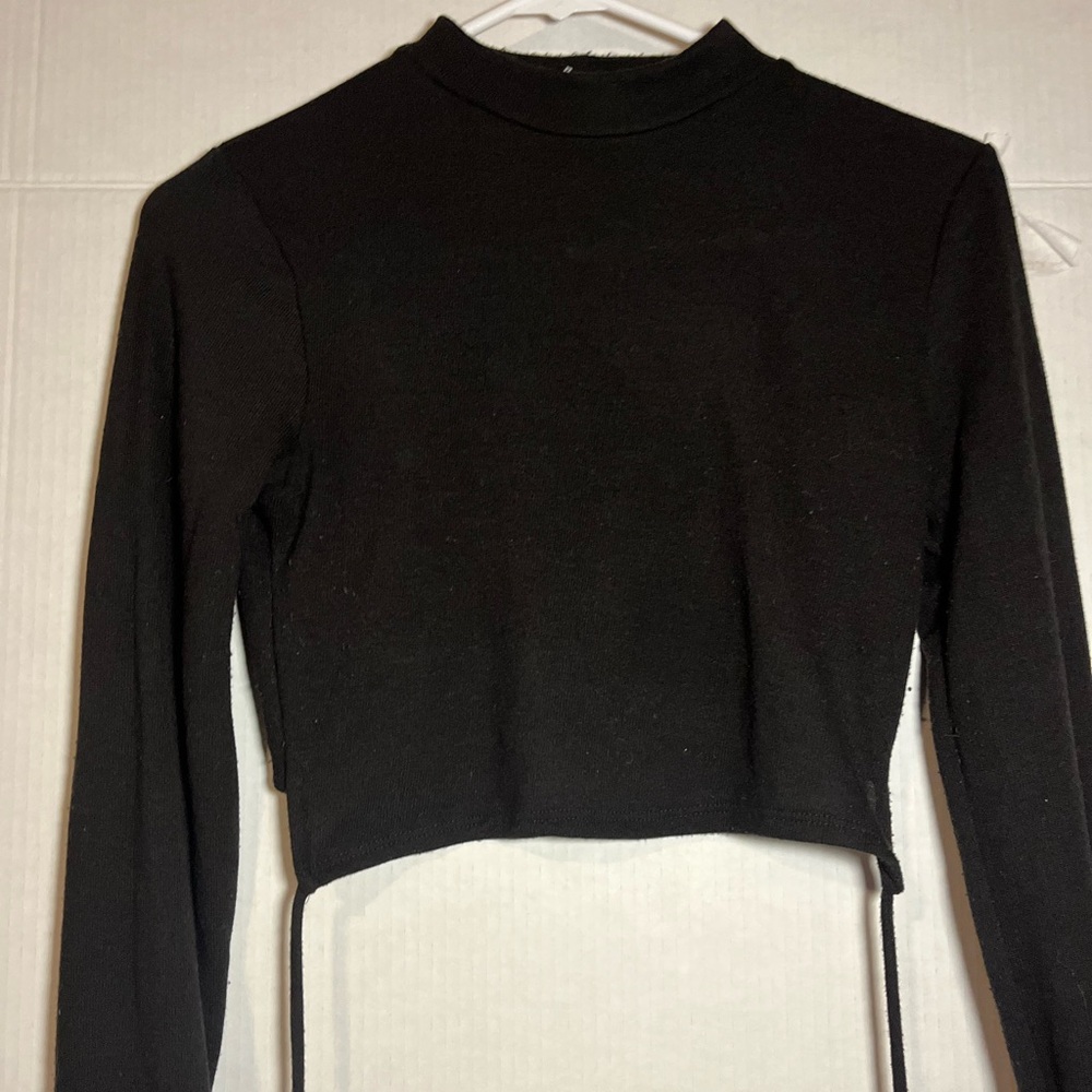 Forever 21 Black Long Sleeve Tie Top – Adjustable Drawstring Crop Shirt